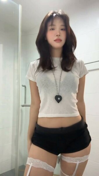 Panda Jidarpha / panda.jdp Nude Leaks Photo 14