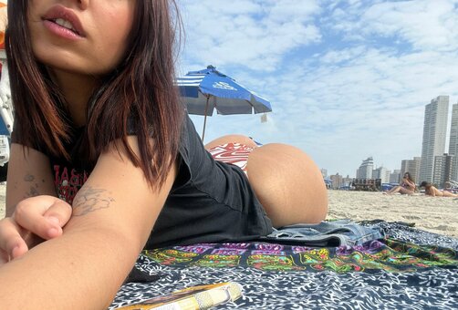 paradigelina / https: Nude Leaks Photo 10