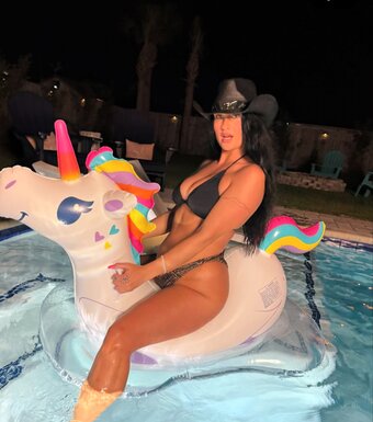 PartyModel / nevada_niewadomski Nude Leaks OnlyFans Photo 3