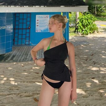 pdm.clara Nude Leaks Photo 10