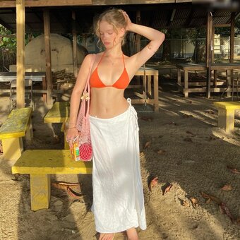 pdm.clara Nude Leaks Photo 11