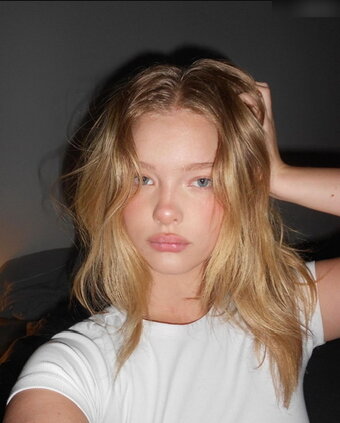 pdm.clara Nude Leaks Photo 25