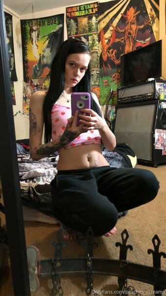 peacheyscreams Nude Leaks Photo 20
