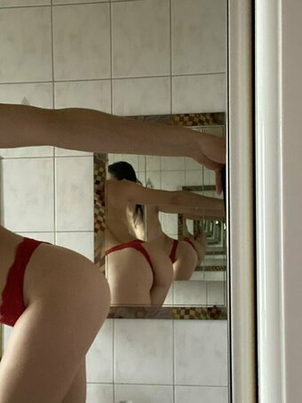 Peachyleya / Peachyleyax / https: / leya / peachyleyavip Nude Leaks OnlyFans Photo 10