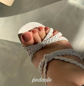 Pedaale / https: / pedaale9 / pezinhosdaale Nude Leaks OnlyFans Photo 12