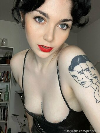 peepeach Nude Leaks Photo 5