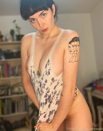 peepeach Nude Leaks Photo 6