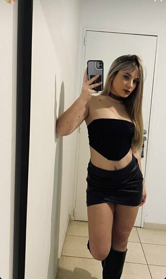 pendeja puta Nude Leaks Photo 6
