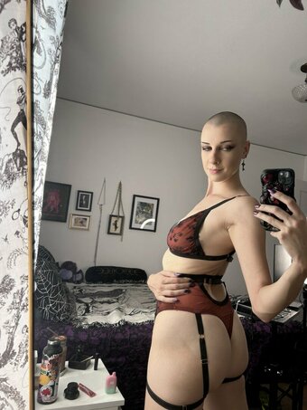 Pepper Dagger / pepper-dagger Nude Leaks OnlyFans Photo 2