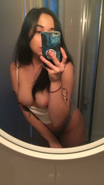 Perfectpea_ / shallowgrave_ Nude Leaks OnlyFans Photo 4
