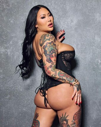 perignon Nude Leaks Photo 10