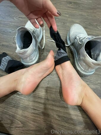 petit3 Nude Leaks Photo 24