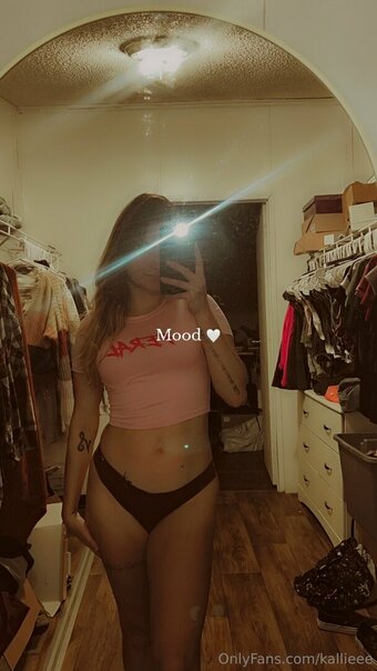 petitebabylee Nude Leaks Photo 10