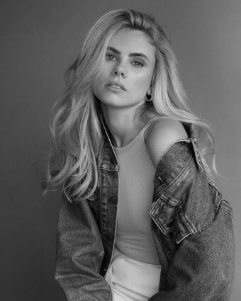 Peyton Cole / peytoncolee Nude Leaks Photo 2