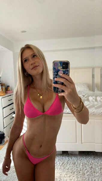 Peyton Docherty / peyton.docherty Nude Leaks Photo 8