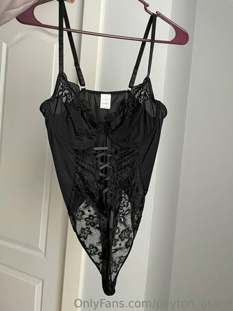 peyton_grace Nude Leaks Photo 14