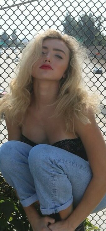 Peyton List / peytonlist Nude Leaks Photo 19