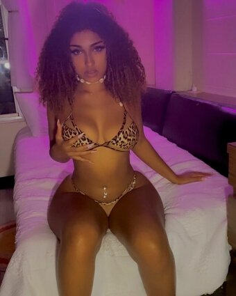 Pgirll / 005xp / user005xp Nude Leaks Photo 25