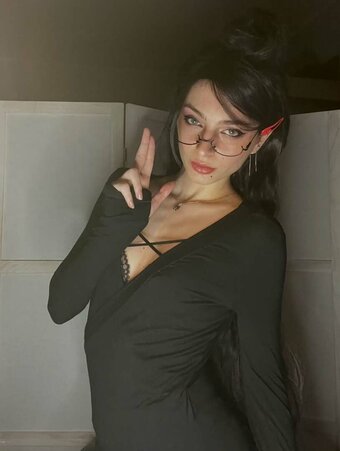 _Ph._.Acida_ / PrishillaMora / https: Nude Leaks Photo 2