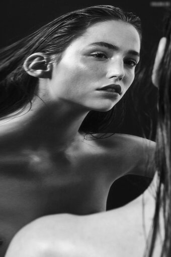 Phia Quantius / phia_quantius Nude Leaks Photo 24