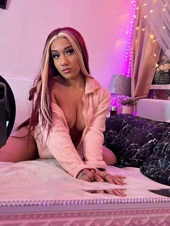 Phialilly Nude Leaks OnlyFans Photo 2