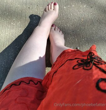 phoebefatter Nude Leaks Photo 4