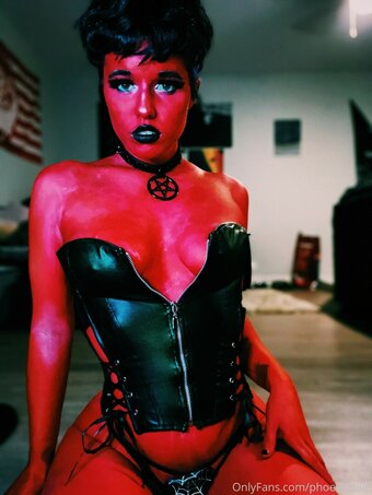 phoenfatale Nude Leaks OnlyFans Photo 25