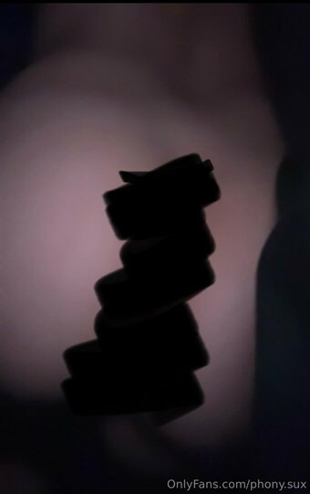Phony Rivera / Phony.Sux / phonyvhs Nude Leaks Photo 9