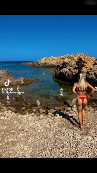 Pia Niedermeier / pianiedermeier Nude Leaks Photo 7