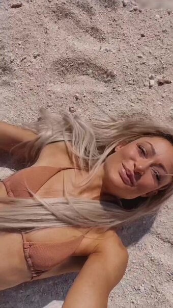 Pia Niedermeier / pianiedermeier Nude Leaks Photo 11