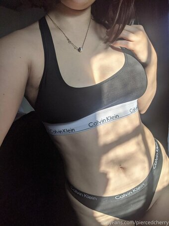 piercedcherry Nude Leaks Photo 10