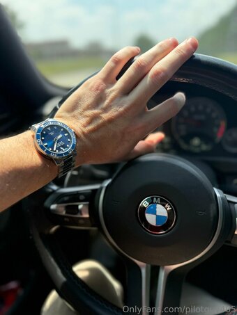 pilotguy405 Nude Leaks Photo 1