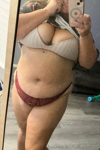 pineapple_titz Nude Leaks Photo 10