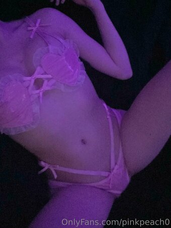 pinkpeach0 Nude Leaks Photo 22