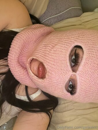 pinkskki