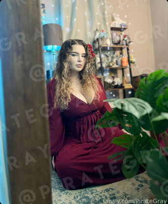 pirategray / Gray Nude Leaks OnlyFans Photo 21