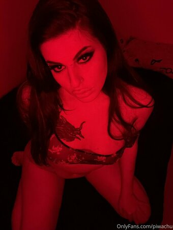 piwachu Nude Leaks Photo 26