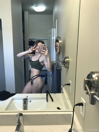 Pixie_fit24 Nude Leaks OnlyFans Photo 11