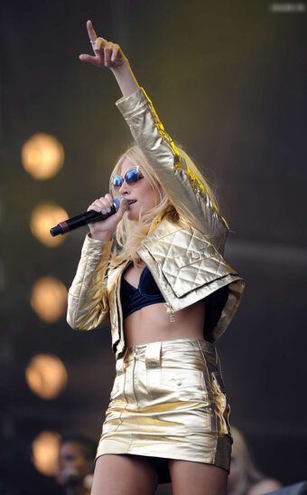 Pixie Lott / pixielott Nude Leaks Photo 14