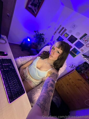 pixieedaemon Nude Leaks Photo 10