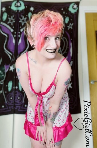 pixiegirlcam Nude Leaks Photo 15