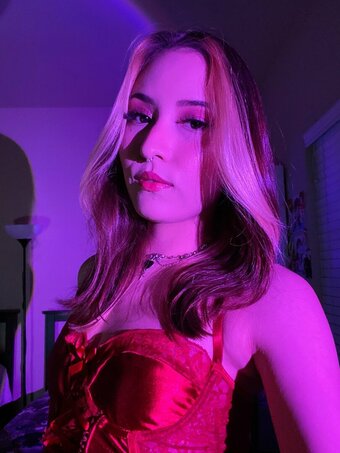 Pixiekuma / Ari / Pixiest Nude Leaks OnlyFans Photo 1