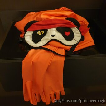 pixiepeemagic Nude Leaks Photo 14