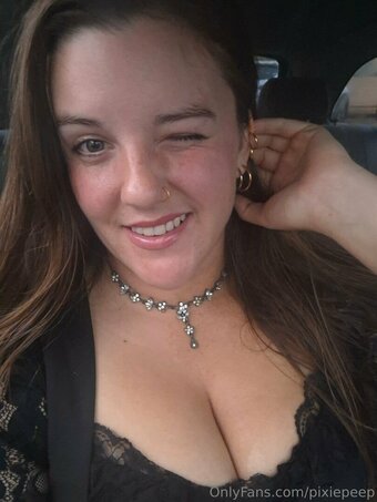 pixiepeep Nude Leaks Photo 12