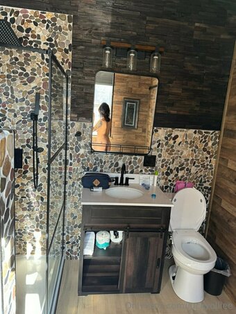 Pixiexsnow / Lapzersus / lassienot2 / luckyolliee Nude Leaks OnlyFans Photo 1