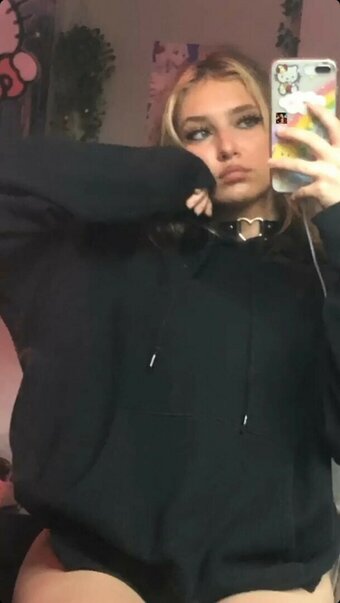 Pixispit / pixigrll Nude Leaks Photo 13