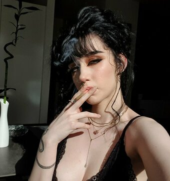 Plasticjupiter / arlenv1 Nude Leaks OnlyFans Photo 7