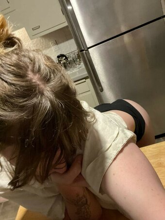 plushieguts / plushiegutss Nude Leaks OnlyFans Photo 1