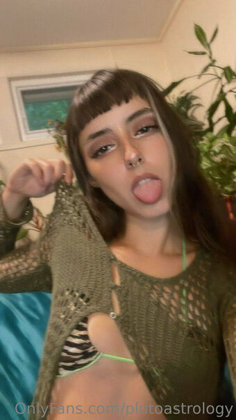 plutoastrology Nude Leaks Photo 20