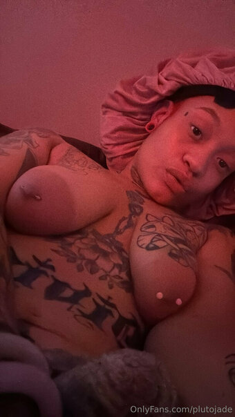 plutojade Nude Leaks Photo 6